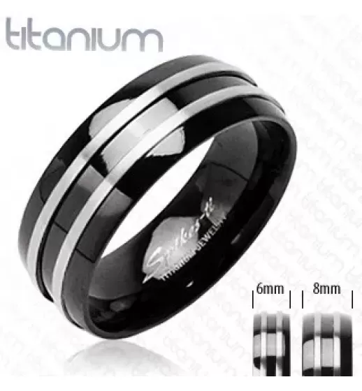 Кольцо из титана Spikes R-TI-3066L черное с металлическими полосамими
