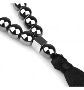 Четки 33 бусины гематита Everiot Select LNS-2198 с кисточкой