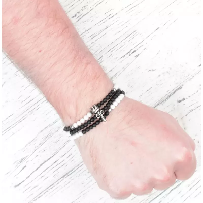 Браслет мужской в три оборота на резинке из агата и гематита Everiot Select LNS-2065 с черепом