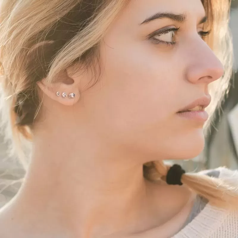 Серьги-гвоздики из стали TATIC SE3690 двусторонние, с фианитами