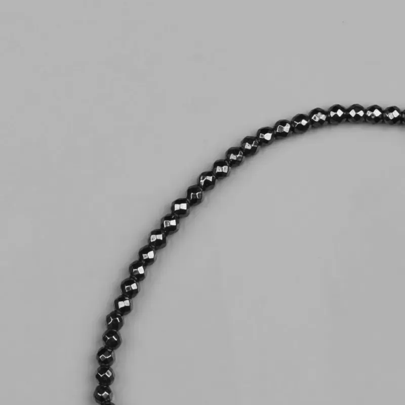 Женский браслет Everiot Select LNS-0272 из гематита