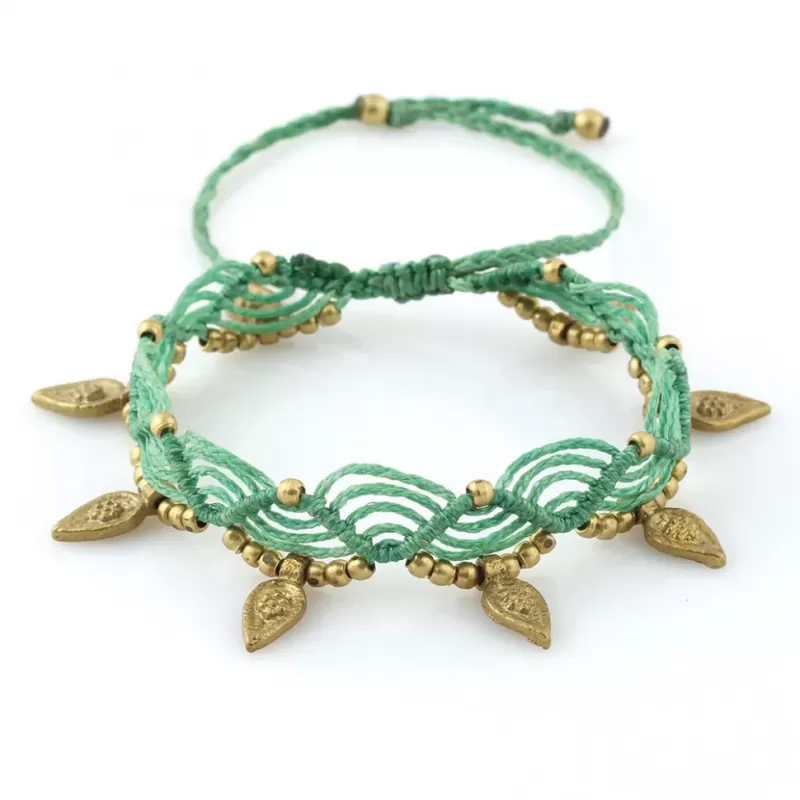 Браслет анклет на ногу Indigo ING-1501 макраме салатовый