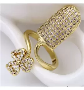 Кольцо на фалангу Everiot RG-XP-25747 золотистого цвета с фианитами