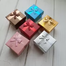 Подарочная коробочка BOX-103 (4х4 см) квадратная