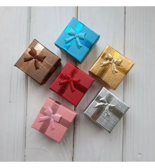 Подарочная коробочка BOX-103 (4х4 см) квадратная