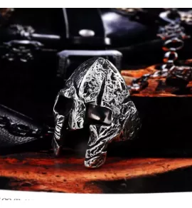 Мужской перстень-печатка "Шлем викинга" из стали Everiot SR-BR-472