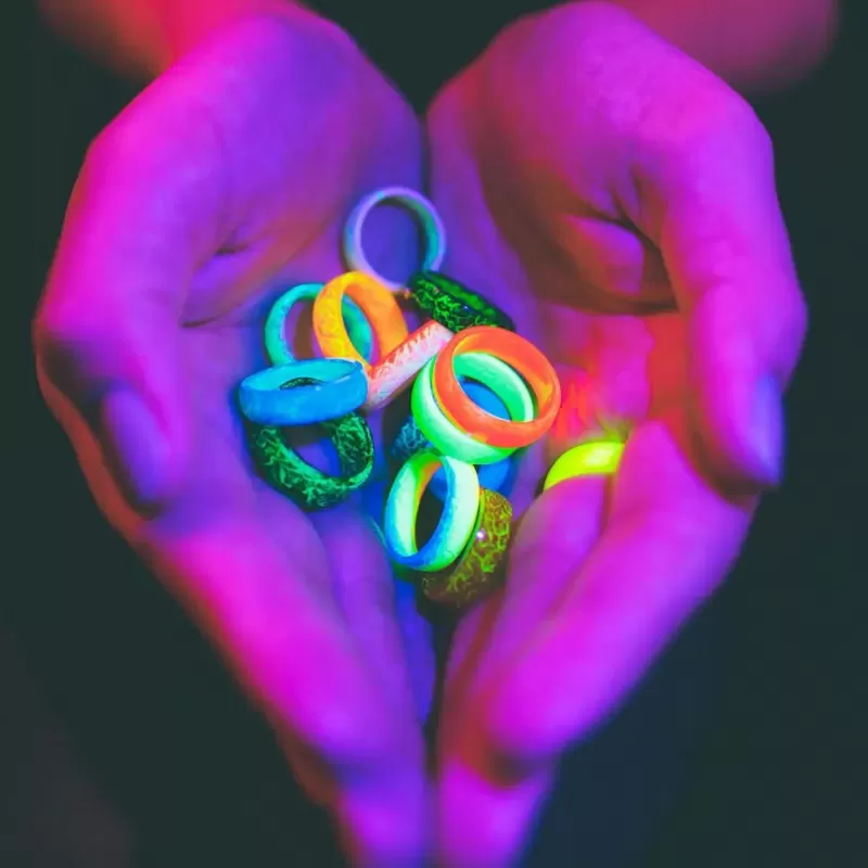 Светящееся кольцо Lonti glow Blue Malachite, 8 мм