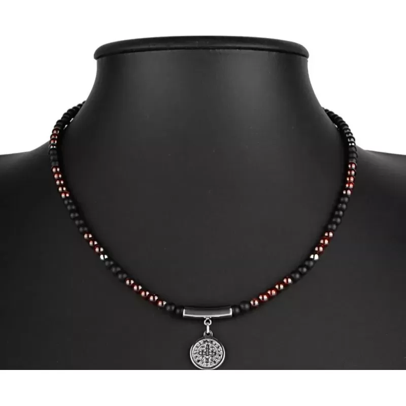 Мужской чокер из агата и граната с медальоном Святого Бенедикта и крестом Everiot Select select LNS-2135