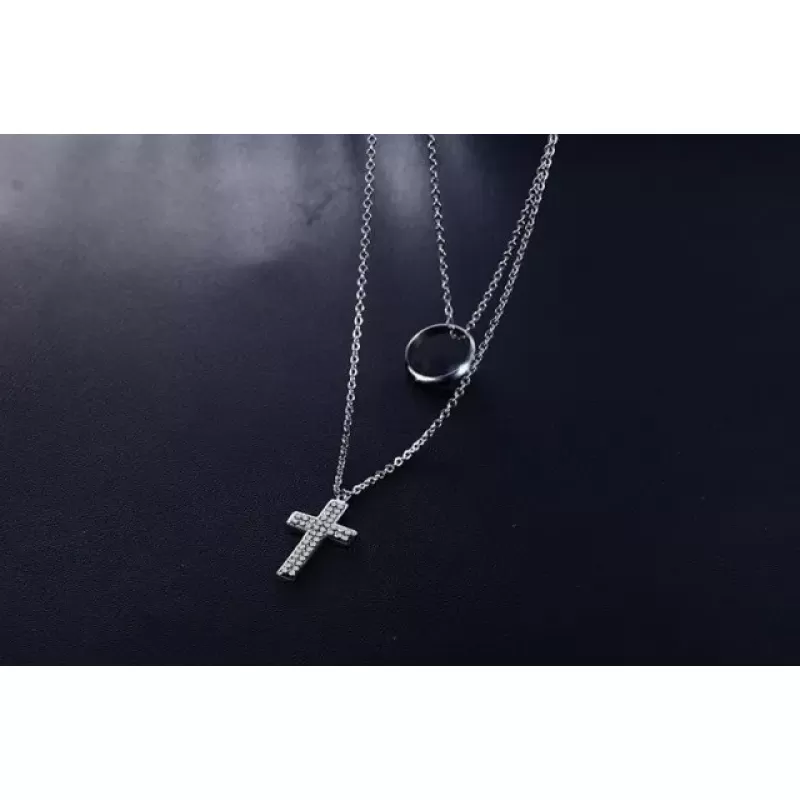 Колье из цепочки Everiot SN-XP-2039 стальное с крестом и фианитами