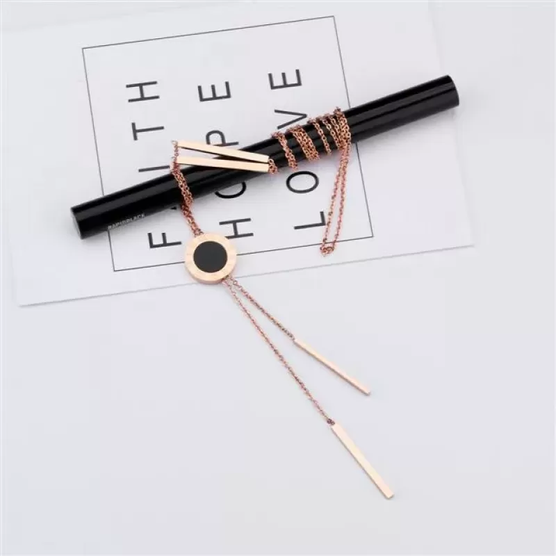 Стальное колье-сотуар из цепочек Everiot SN-XP-2058 с подвесками