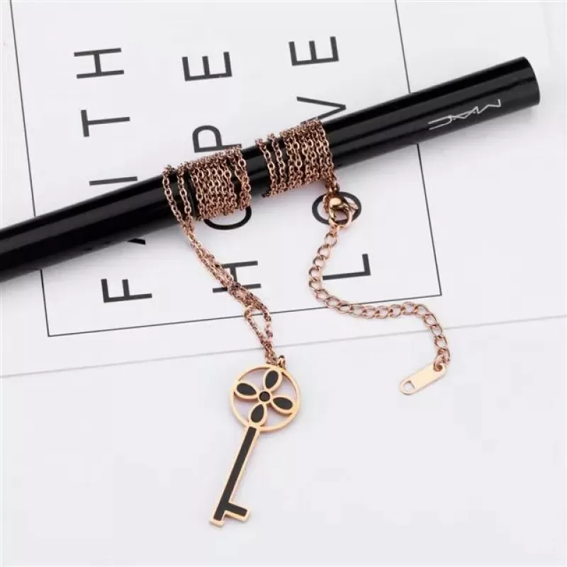 Колье из цепочек Everiot SN-XP-2047 из стали с подвесками