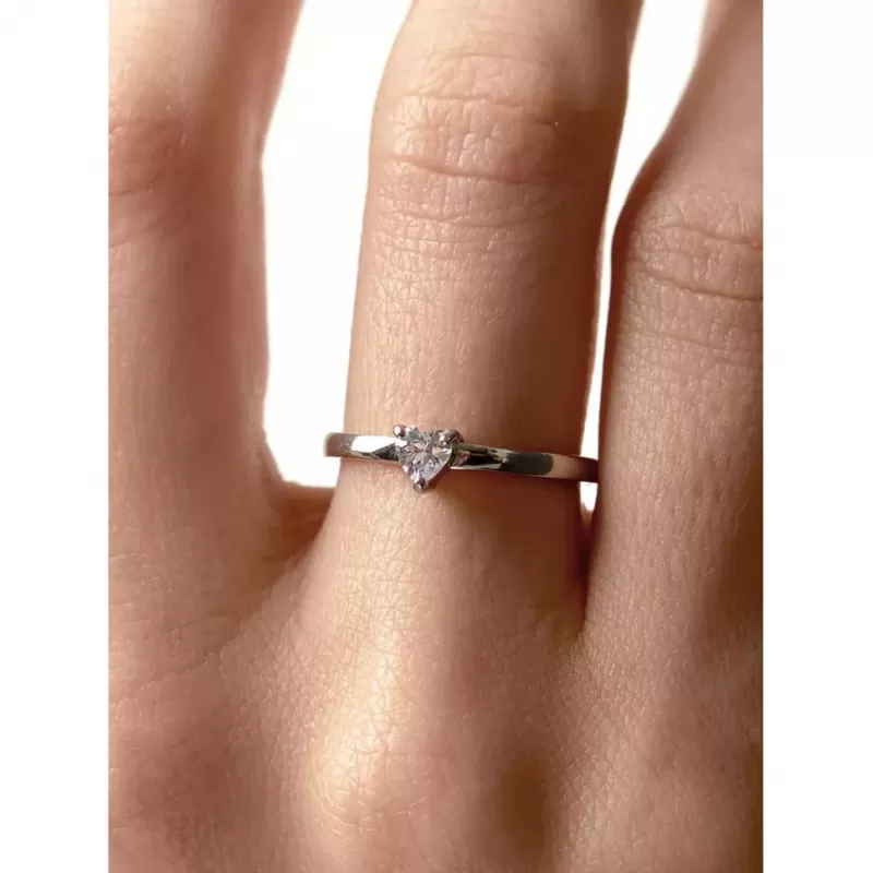 Помолвочное кольцо из стали TATIC RSS-7004 с фианитом сердечко