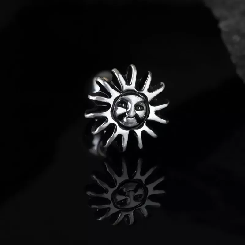 Серьга микроштанга для пирсинга уха, хряща, хеликса, козелка PiercedFish JA1044 из стали с солнцем