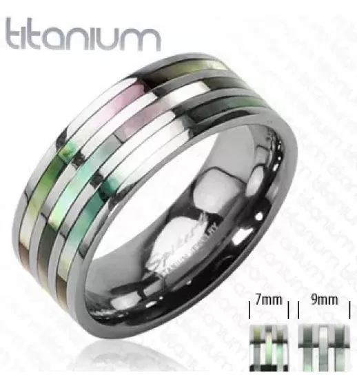 Кольцо из титана Spikes R-TI-0571 с перламутровыми полосами