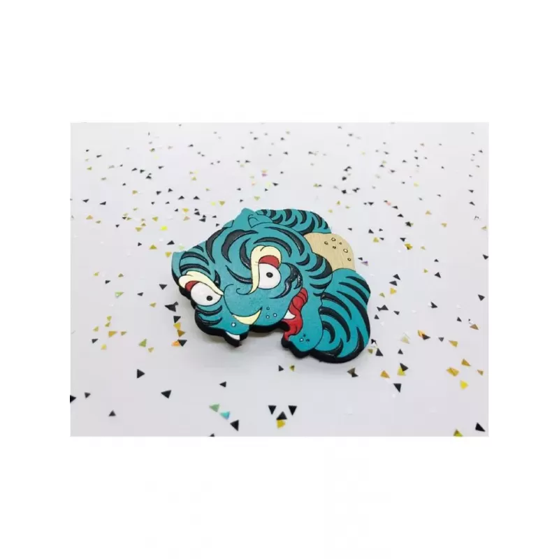 Брошь из дерева «Тигр синий» COREYAGI ASC-TG01, символ 2022 нового года