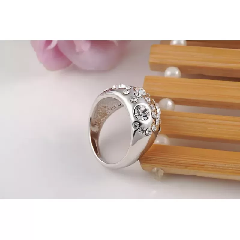 Кольцо ROZI RG-08260A с фианитами