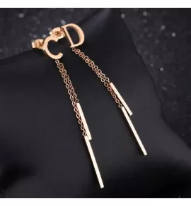 Асимметричные серьги-гвоздики Everiot SE-XP-1775 (висячие серьги)