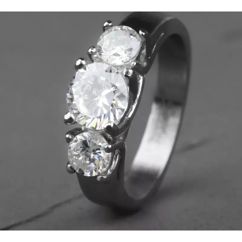 Кольцо для помолвки из стали Spikes R-M2181 с фианитами