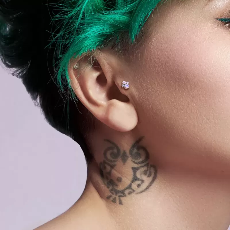 Титановая серьга штанга для пирсинга хряща уха Pirslab TIJ10-Q накрутка кластер с фианитами