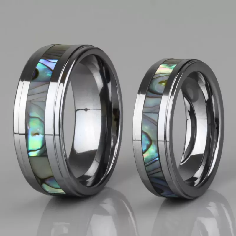 Кольцо из карбида вольфрама INFY R-TG-0105 (R-TU17) со вставкой из галиотиса (с перламутром)