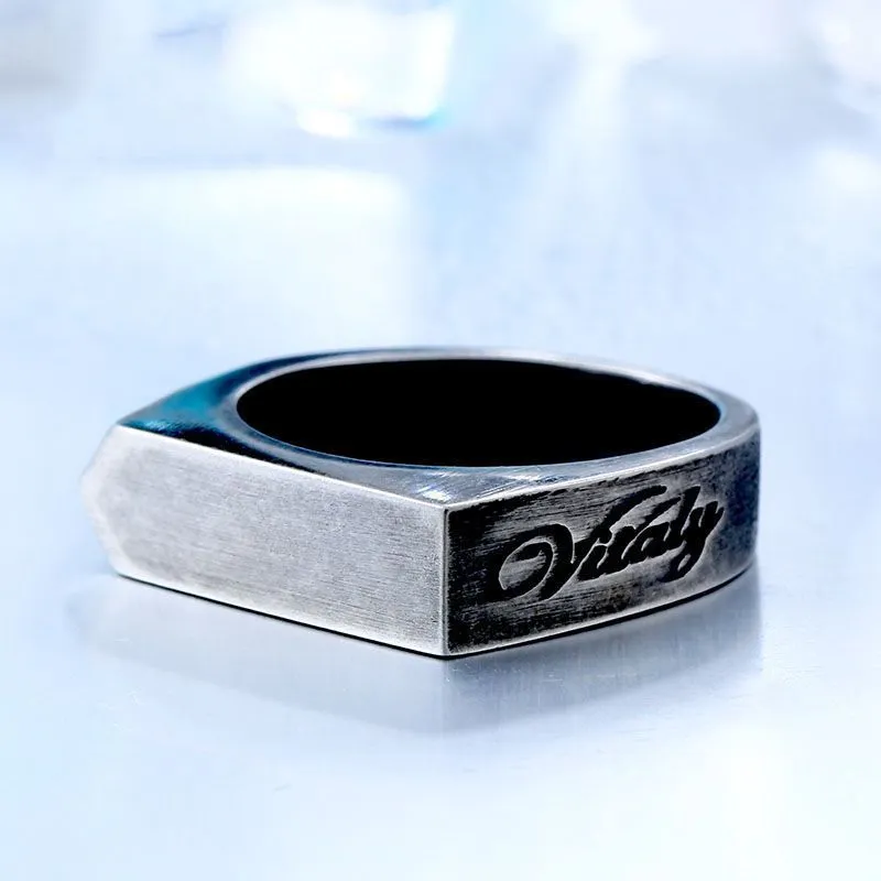 Мужской перстень-печатка из стали EVERIOT --SR-BR-537-N c надписью