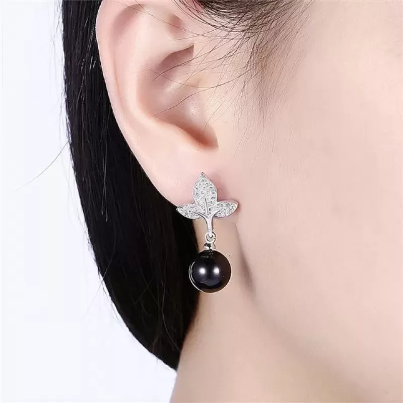 Серьги-гвоздики Everiot SE-XP-14260 с имитацией жемчуга черного цвета