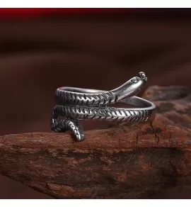Кольцо Everiot RA-XP-13704 в форме змеи