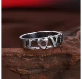 Женское кольцо Everiot из стали RA-XP-13712 с романтичной надписью "LOVE"