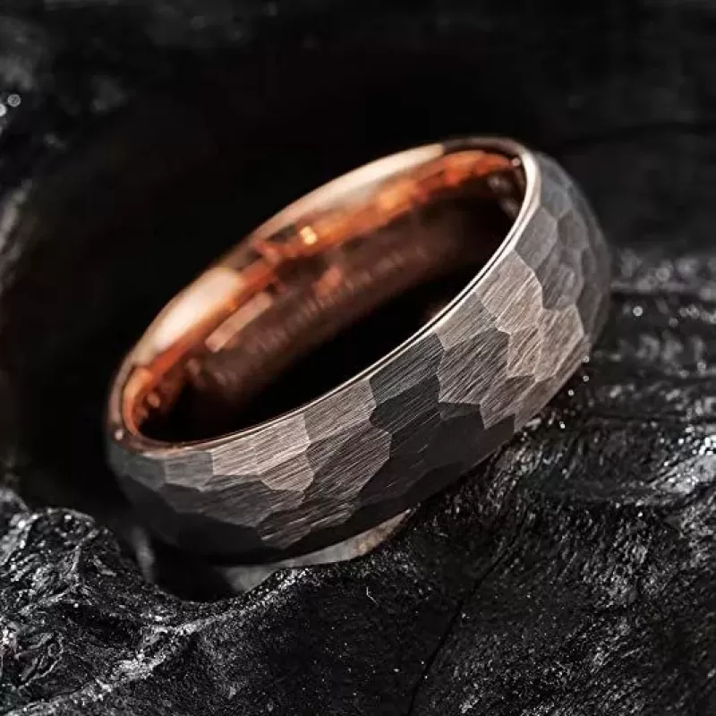 Кольцо из карбида вольфрама INFY R-TG-0065 с неровной граненой поверхностью